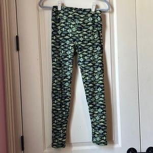 LuLaRoe buttery soft leggings. One size Like new.
Bundle and make me an offer!!